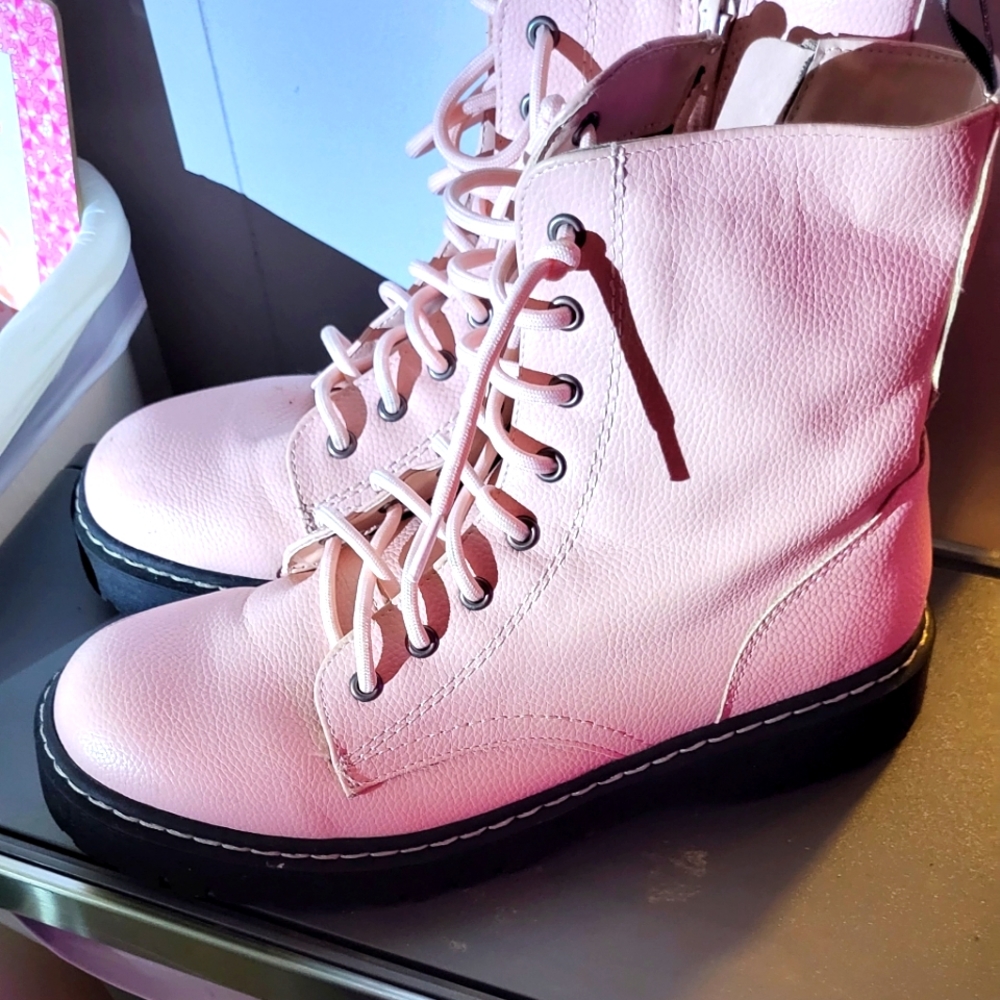 Super cute size 11m/43
